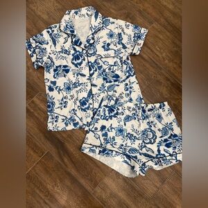Floral Blue and White Womans Pajama Set